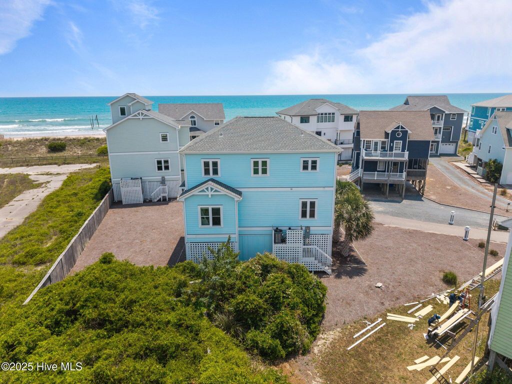 Photo of 132 N Permuda Wynd Drive, North Topsail Beach, NC 28460 (MLS # 100547426)
