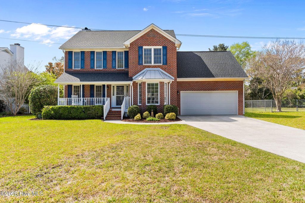 Photo of 624 N Colony Circle, Wilmington, NC 28409 (MLS # 100564345)