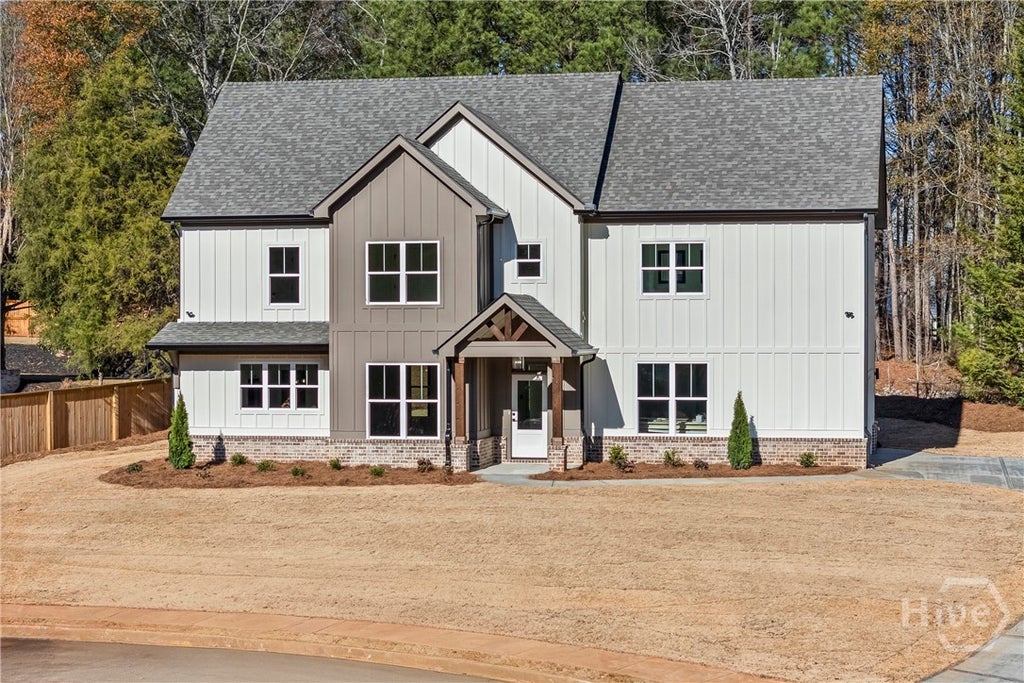 Photo of 1040 Greenwood Circle, Madison, GA 30650 (MLS # CL365488)
