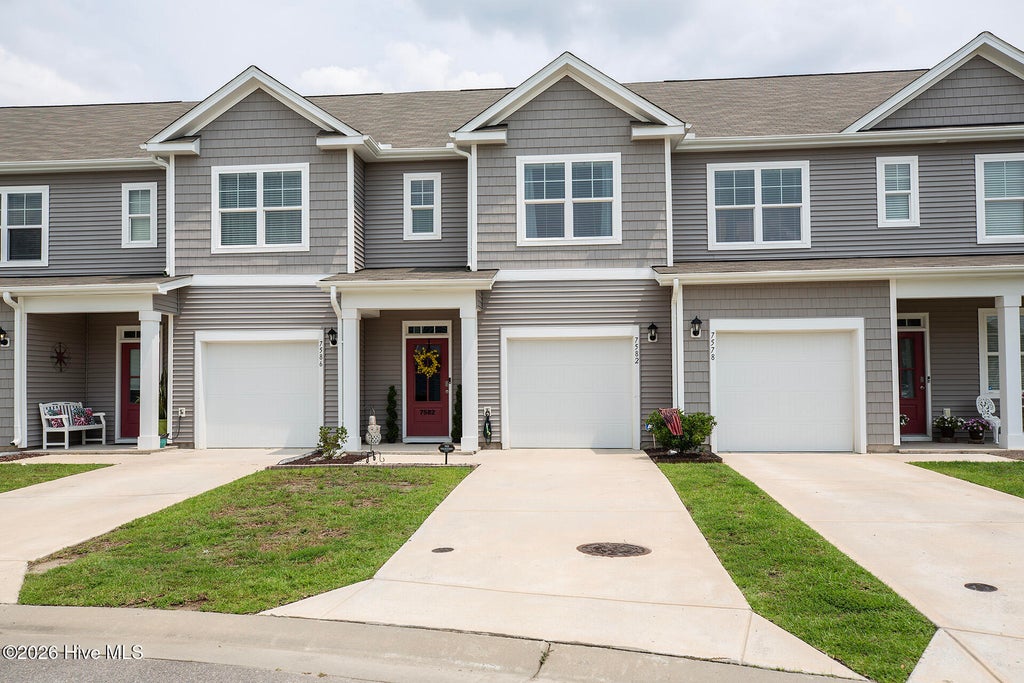 Photo of 7582 Knightbell Circle, Leland, NC 28451 (MLS # 100593579)