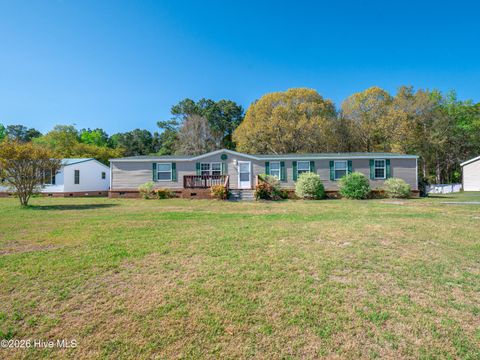 Mobile Home For Sale - 108 Manchester Lane<br/> Holly Ridge, NC 28445