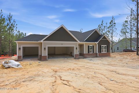 Homes For Sale - 5016 Arcadia Way<br/> Moore County, West End, NC 27376