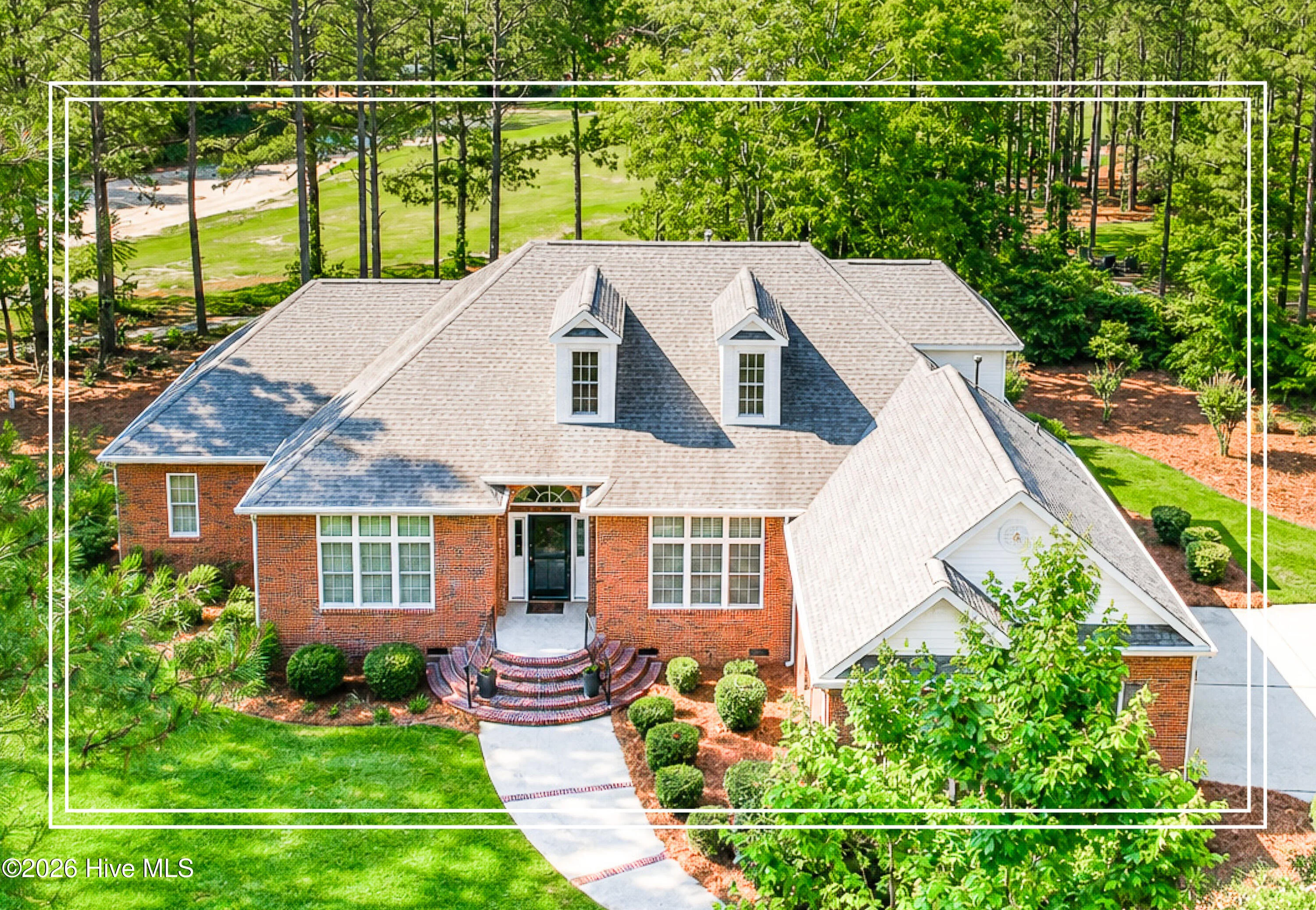 552 Bentley Court