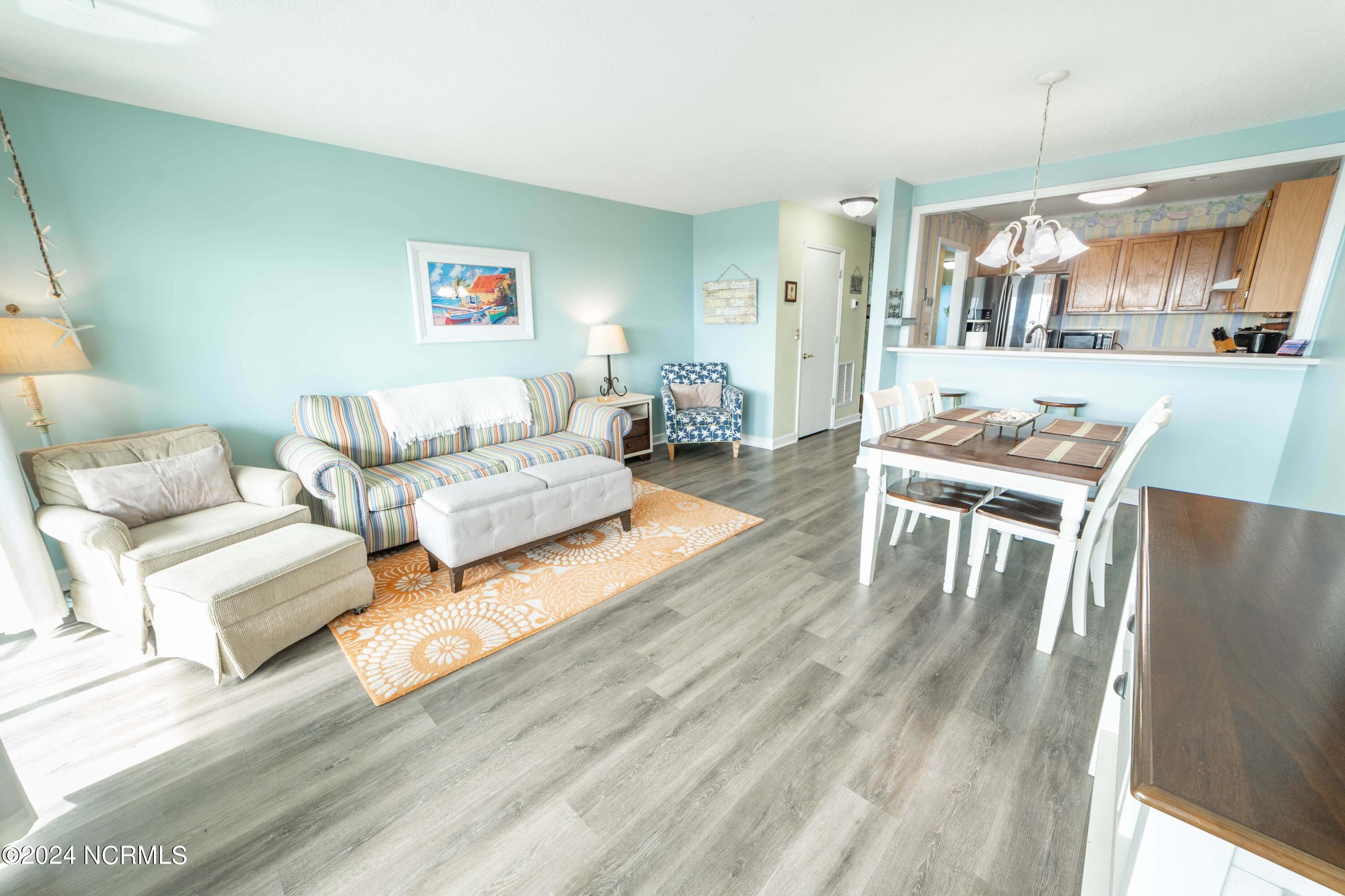 1437 Fort Fisher Boulevard S Unit G1