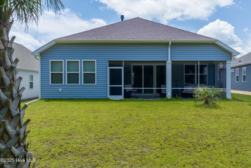 Photo of 332 Edgewater Way, Holly Ridge, NC 28445 (MLS # 100564449)