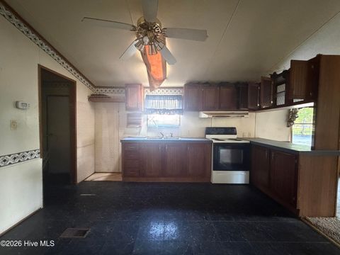 Tiny photo for 202 Market Street, Jacksonville, NC 28546 (MLS # 100573951)