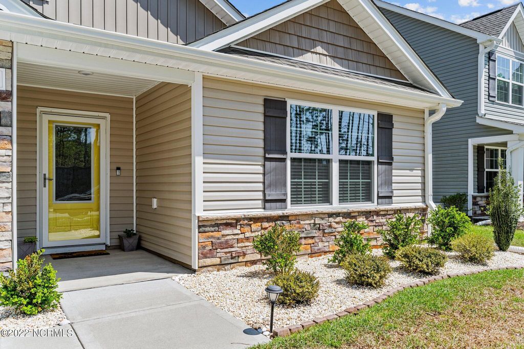 Photo of 680 Aurora Place, Hampstead, NC 28443 (MLS # 100560582)
