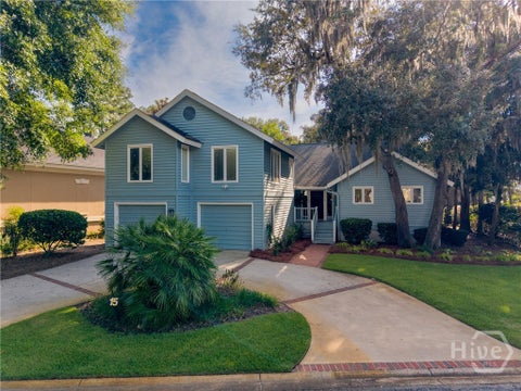 Homes For Sale - 15 West Ferry Court<br/> Savannah, GA 31411