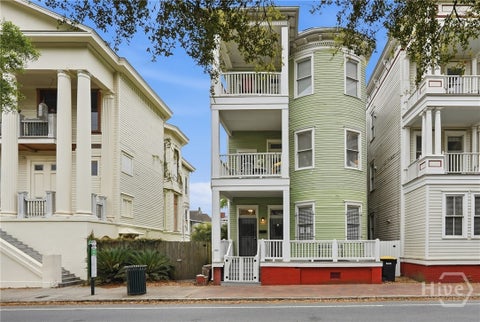Condo For Sale - 814 Drayton Street<br/> Chatham County, Savannah, GA 31401