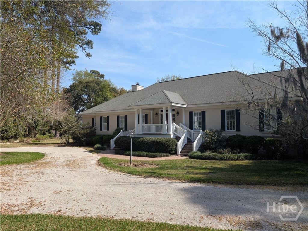 Photo of 308 Bradley Point Road, Savannah, GA 31410 (MLS # SA351080)