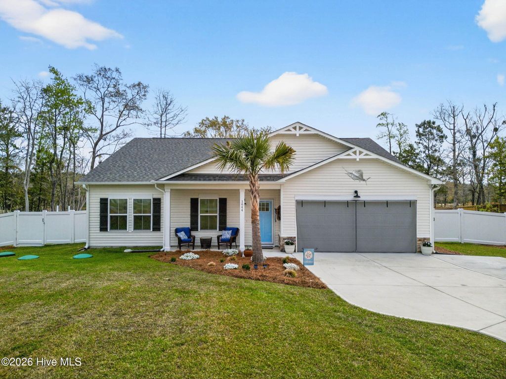 Photo of 1644 Star Cross Drive SW, Shallotte, NC 28470 (MLS # 100564631)