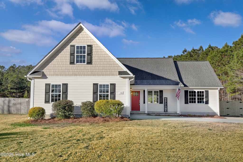 Photo of 116 Palo Alto Park Drive, Maysville, NC 28555 (MLS # 100549342)