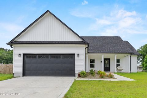 Photo of 309 Belgian Court, Richlands, NC 28574 (MLS # 100574292)