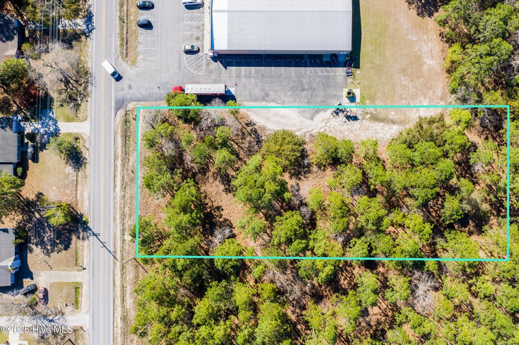 Photo of Tbd Sand Ridge Road, Hubert, NC 28539 (MLS # 100499078)