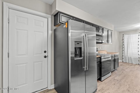 Tiny photo for 182 Raintree Circle, Jacksonville, NC 28540 (MLS # 100605798)