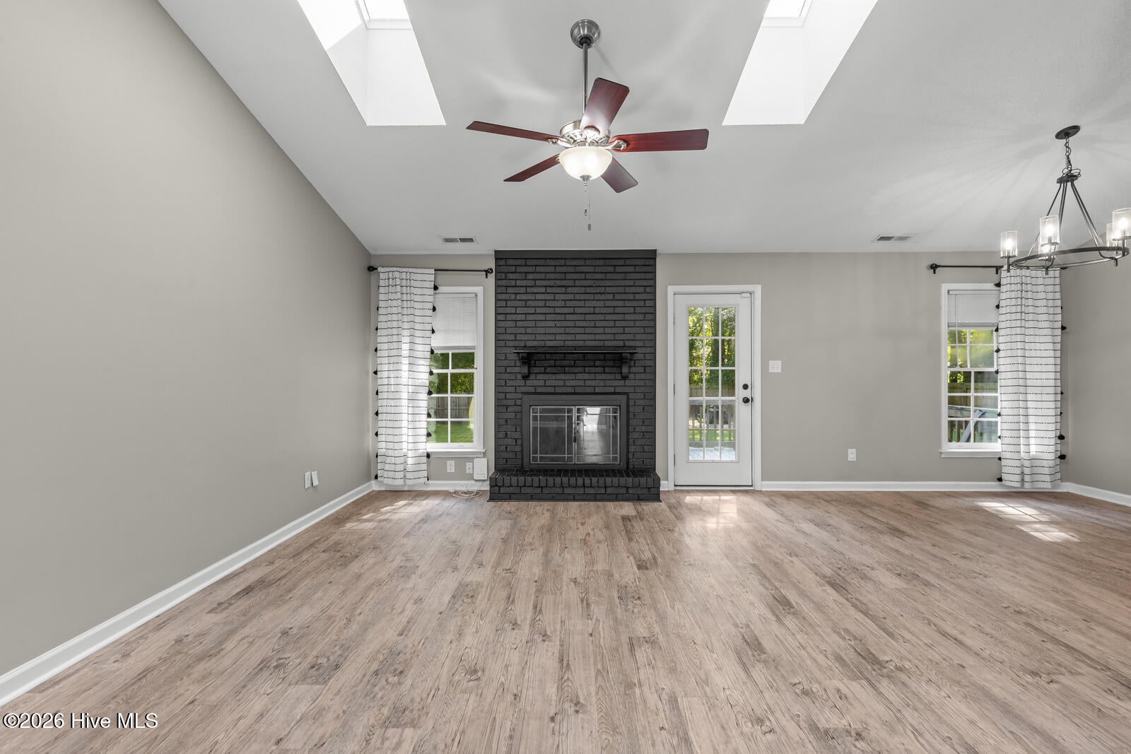 182 Raintree Circle