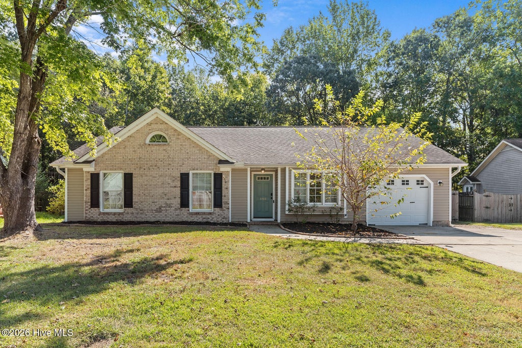 Photo of 182 Raintree Circle, Jacksonville, NC 28540 (MLS # 100605798)