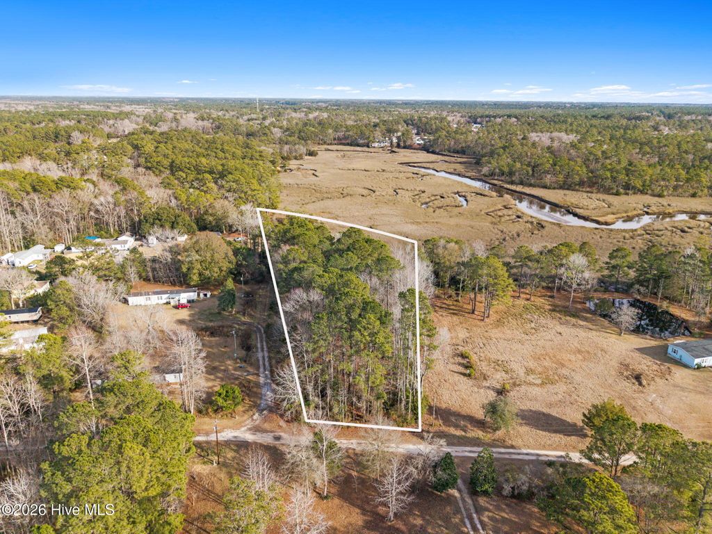 Photo of 240 Edgewater Drive SW, Shallotte, NC 28470 (MLS # 100552116)