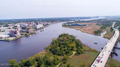 1 Point Habor Road Wilmington NC 28401