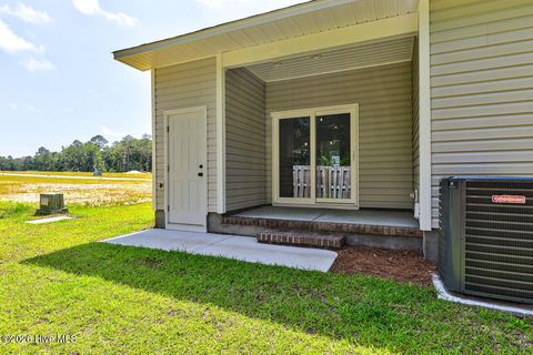 Tiny photo for 548 Timbercrest Circle SE, Bolivia, NC 28422 (MLS # 100573571)