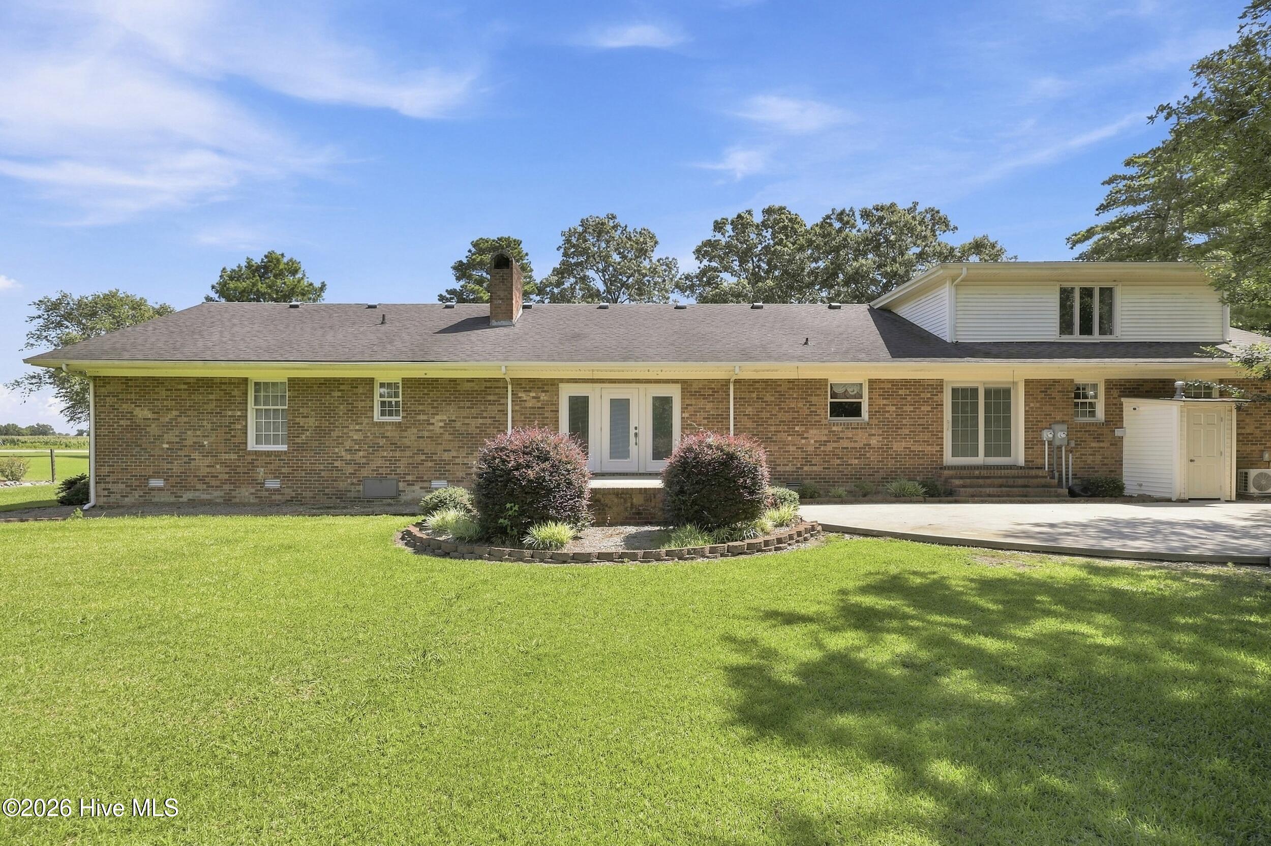 959 Halls Creek Road
