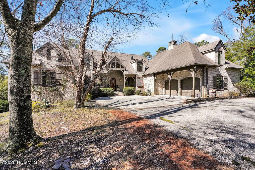 Photo of 1401 Futch Creek Road, Wilmington, NC 28411 (MLS # 100564190)