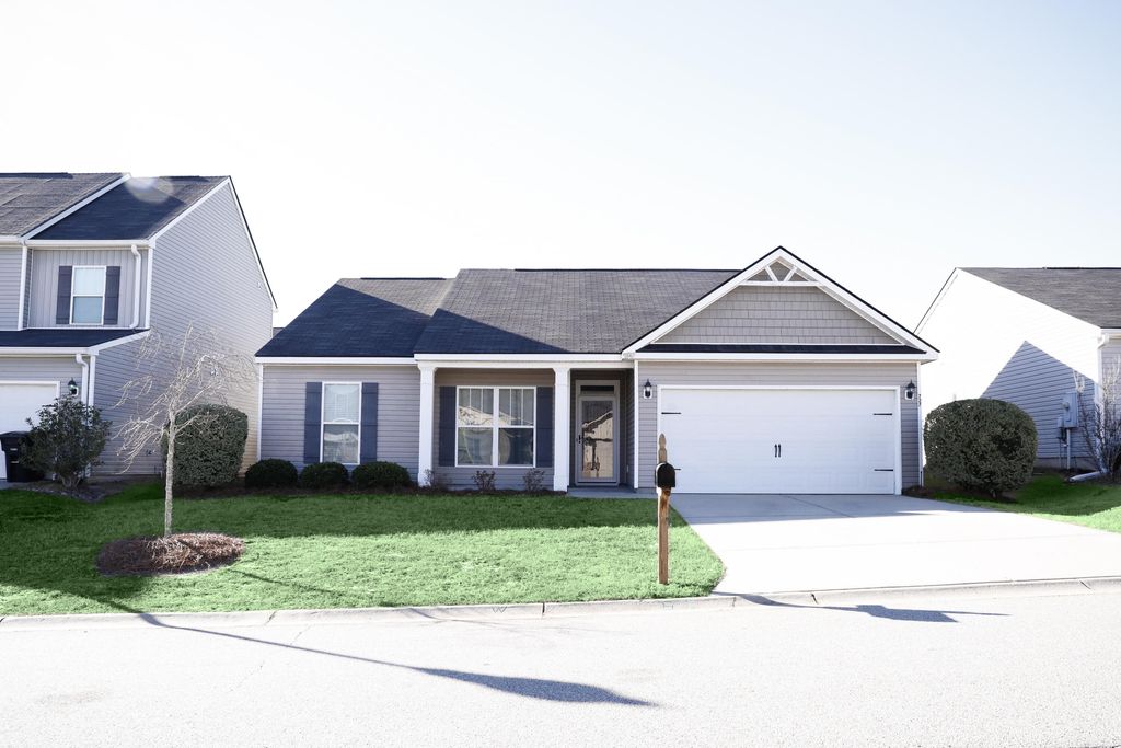 Photo of 727 Turning Crest Lane, Graniteville, SC 29829 (MLS # 550592)