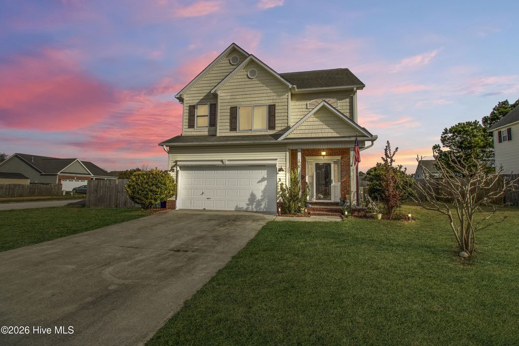 Photo of 306 Brunswick Drive, Jacksonville, NC 28546 (MLS # 100561331)