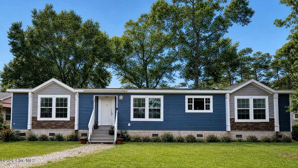 Photo of 1840 Ocean View Drive SW, Ocean Isle Beach, NC 28469 (MLS # 100578635)