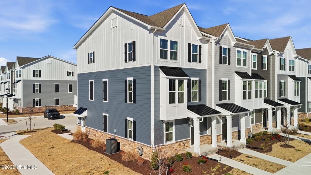 Photo of 314 Fost Boulevard, Moyock, NC 27958 (MLS # 100552129)