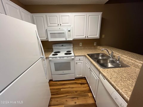 Tiny photo for 5146 Lamppost Circle, Wilmington, NC 28403 (MLS # 100574195)