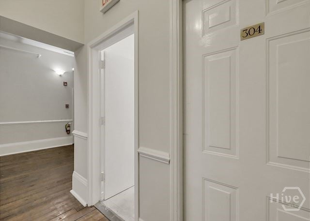105 Whitaker Street 304