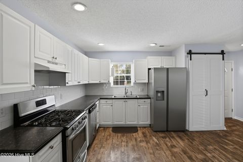 Tiny photo for 2113 Market Street, Wilmington, NC 28403 (MLS # 100564437)