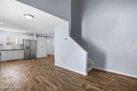 Tiny photo for 2113 Market Street, Wilmington, NC 28403 (MLS # 100564437)