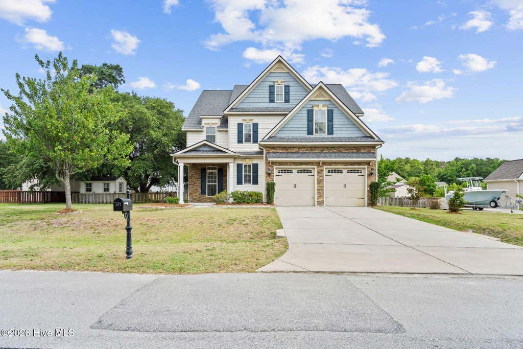 Photo of 107 Camelot Drive, Holly Ridge, NC 28445 (MLS # 100587406)