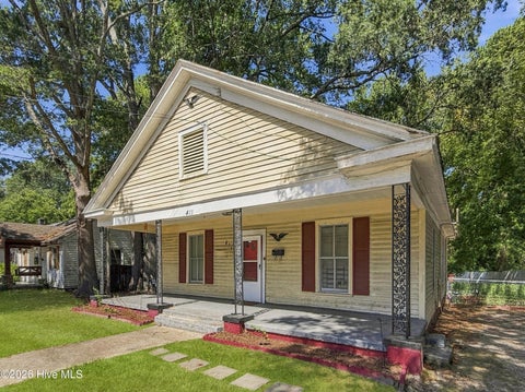 Photo of 411 Raleigh Road Parkway N, Wilson, NC 27893 (MLS # 100603130)
