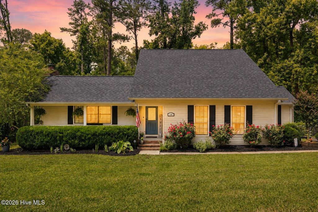 Photo of 116 Smoke Ridge Drive, North Augusta, SC 29860 (MLS # 100579127)