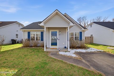 Photo of 107 Old Oak Road, Elizabeth City, NC 27909 (MLS # 100559698)