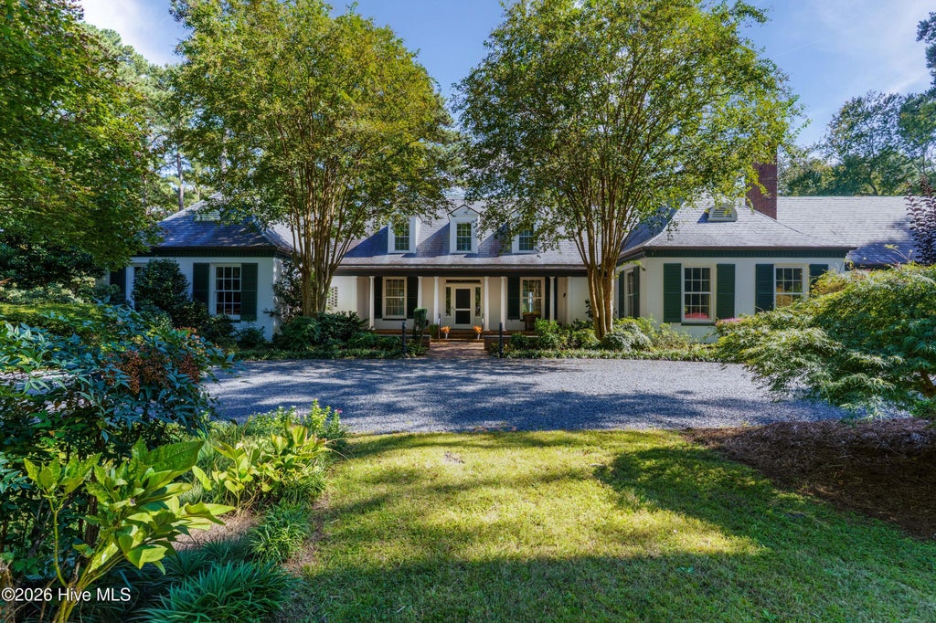 Photo of 667 Yadkin Road, Southern Pines, NC 28387 (MLS # 100608157)