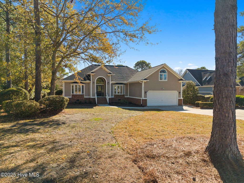 Photo of 3223 St Andrews Circle SE, Southport, NC 28461 (MLS # 100546489)