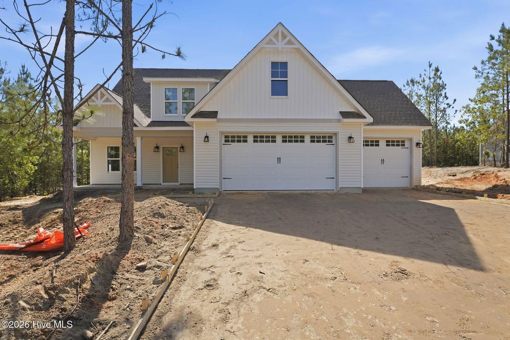 Photo of 2029 Pewter Drive, West End, NC 27376 (MLS # 100578453)