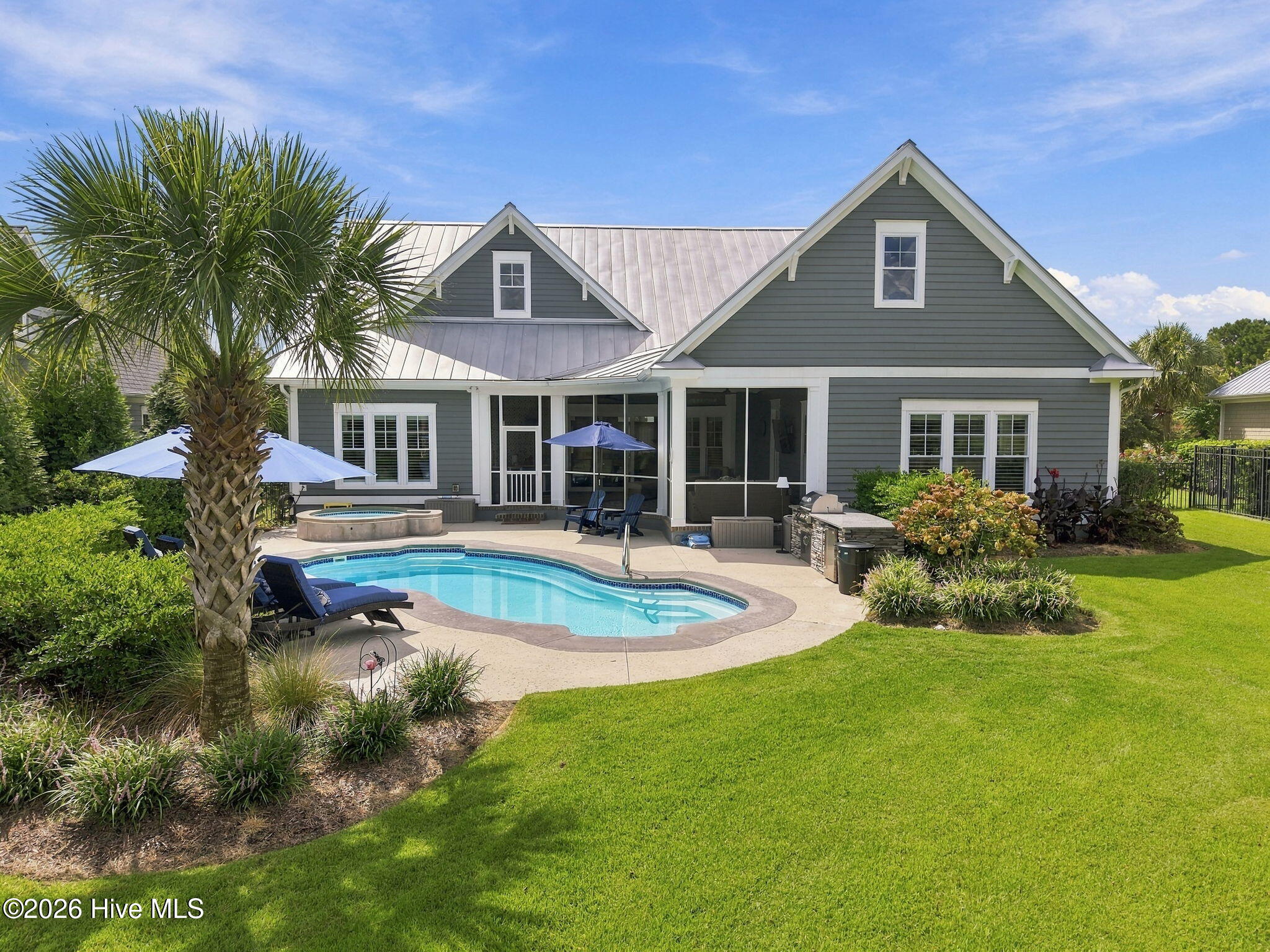 517 Moss Tree Drive