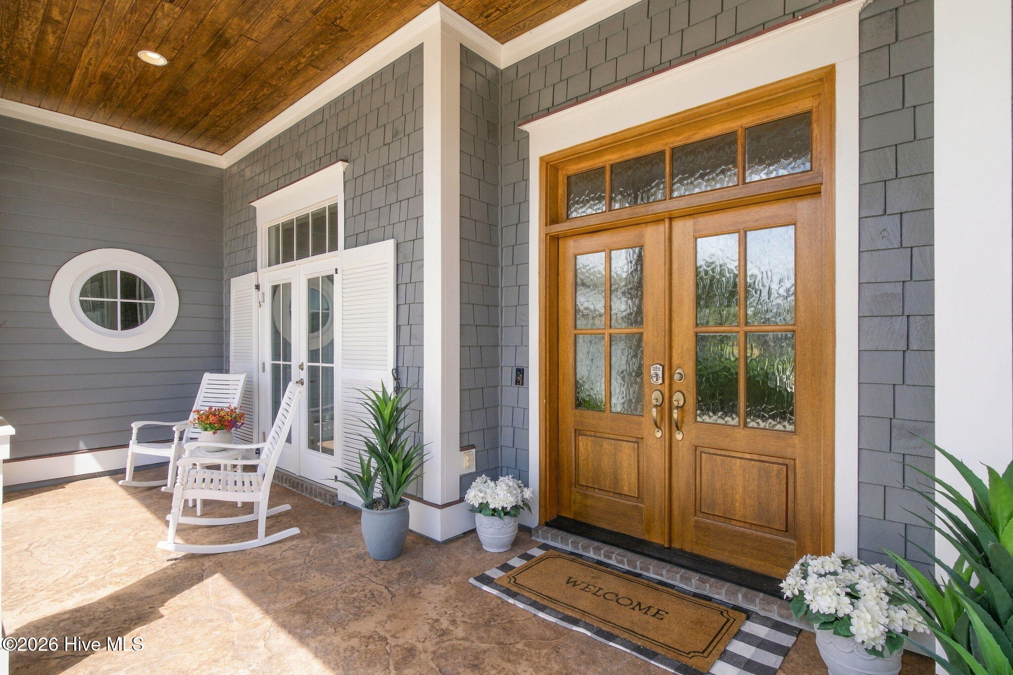 517 Moss Tree Drive