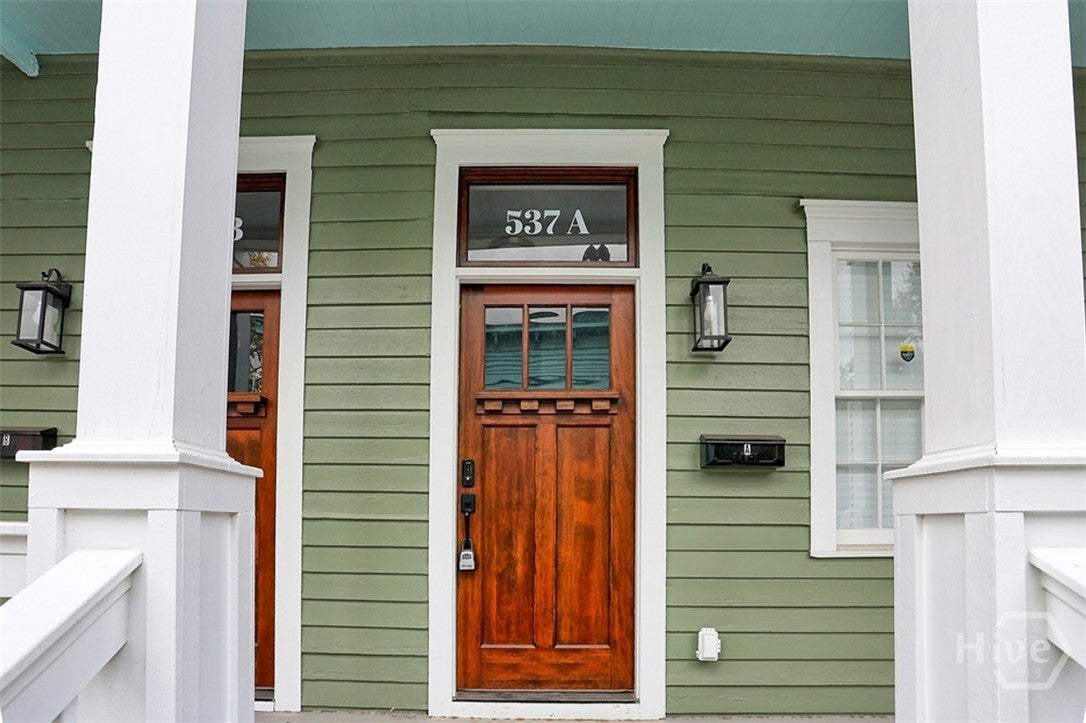 537 E Congress Street A & B
