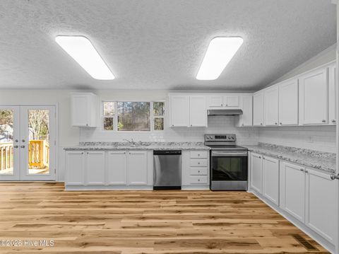 Tiny photo for 135 Edgewater Lane, Richlands, NC 28574 (MLS # 100560280)