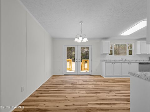 Tiny photo for 135 Edgewater Lane, Richlands, NC 28574 (MLS # 100560280)