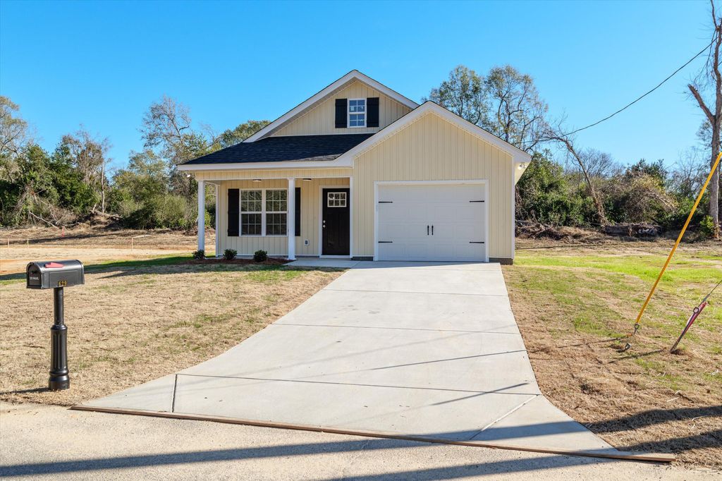 Photo of 629 Clary Street, Thomson, GA 30824 (MLS # 550136)