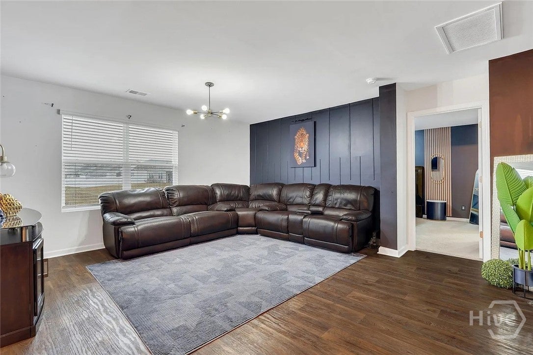 123 Tobago Circle