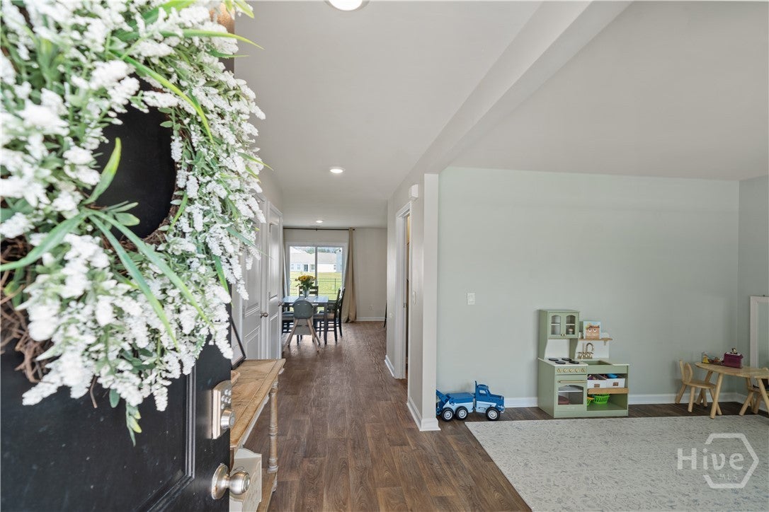 212 Skylark Road