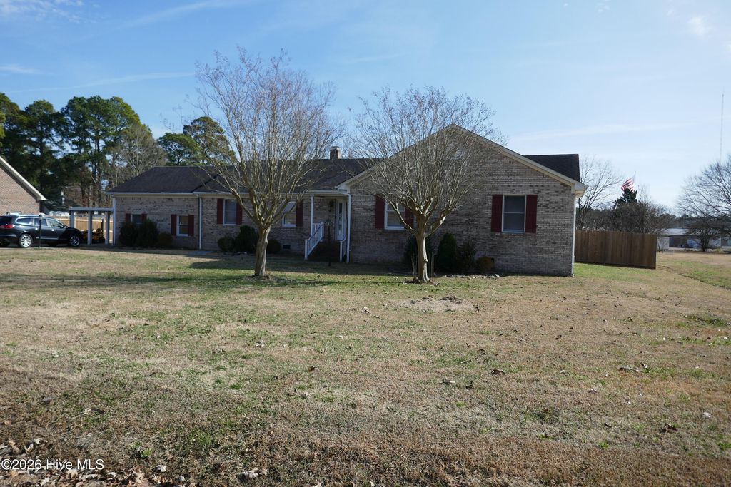 Photo of 1803 Vine Street, Elizabeth City, NC 27909 (MLS # 100548805)